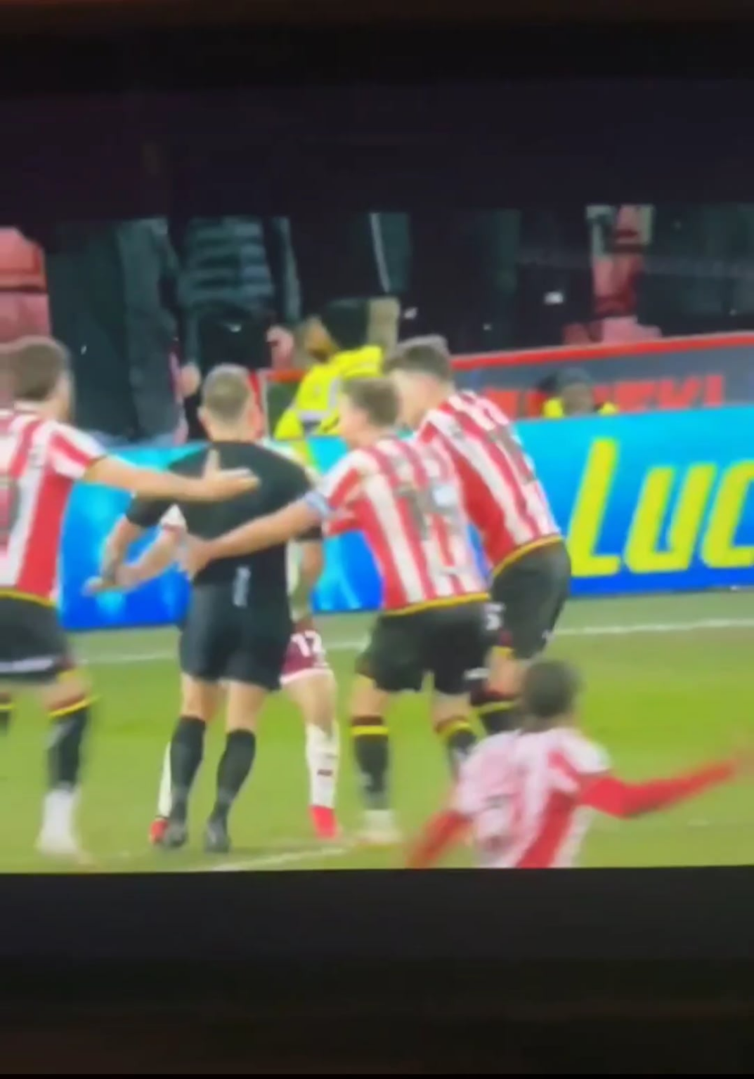 Jack Robinson practicing his suplex at the end of last night's match