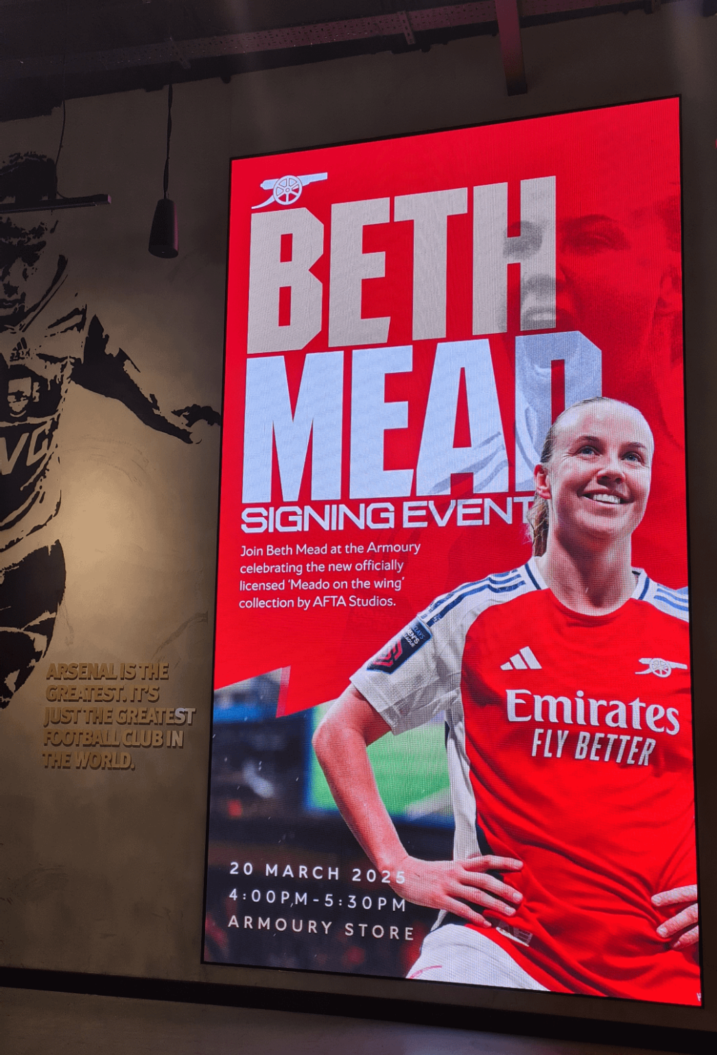 Beth Mead Signing Event