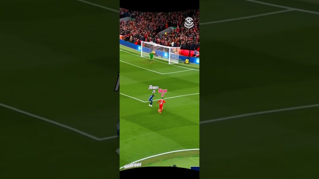 Nuno Mendes vs Mohamed Salah : Le duel défensif qui a marqué la Ligue des Champions !