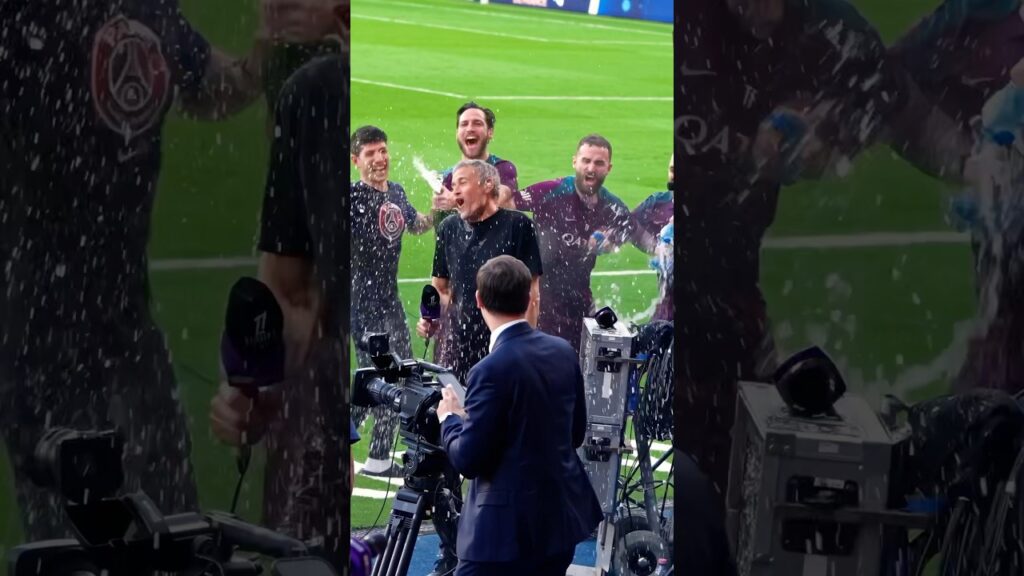 Fashionably early - Luis Enrique 🥳