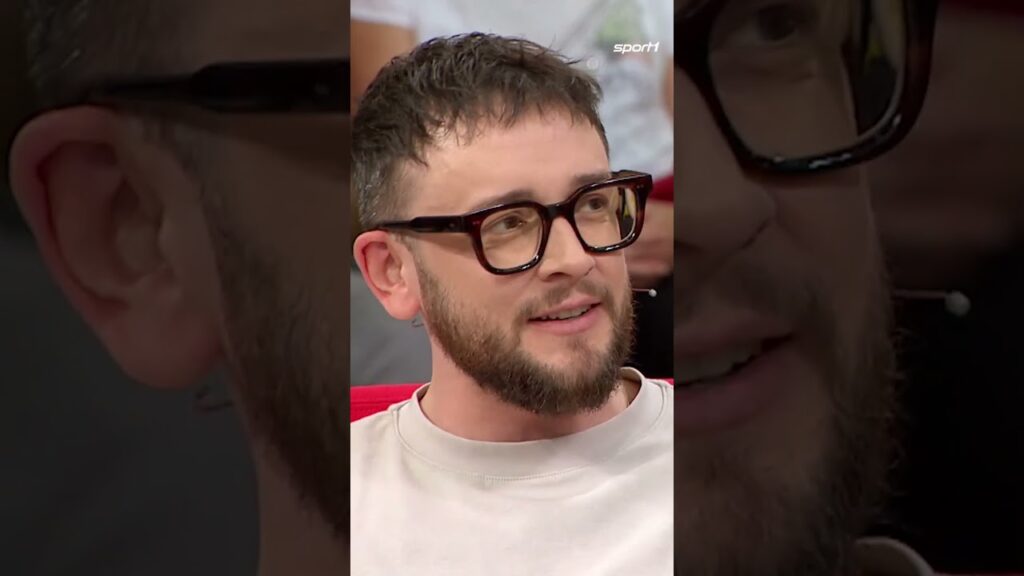 Gehört Julian Brandt für euch auf die Bank?🤔 #shorts