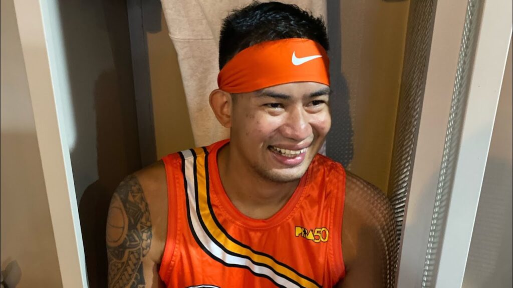 RAYMAR JOSE O TOTO JOSE NG MERALCO BOLTS HALOS KAHAWIG NA SI REYNEL HUGNATAN DAHIL SA HEADBAND RAYMAR JOSE O TOTO JOSE NG MERALCO BOLTS HALOS KAHAWIG NA SI REYNEL HUGNATAN DAHIL SA HEADBAND