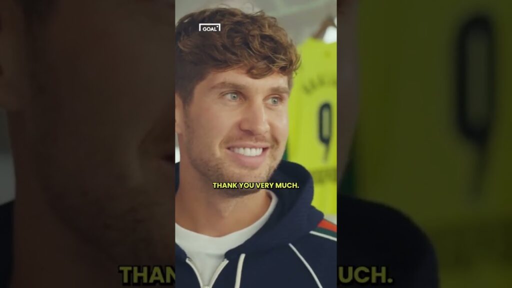 John Stones on why he prefers Lionel Messi to Cristiano Ronaldo 🐐