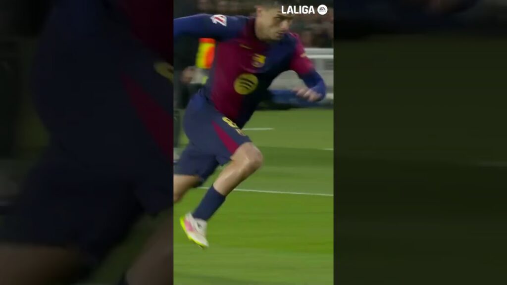 Pedri, how do you do that? #fcbarcelona #laligahighlights #shorts