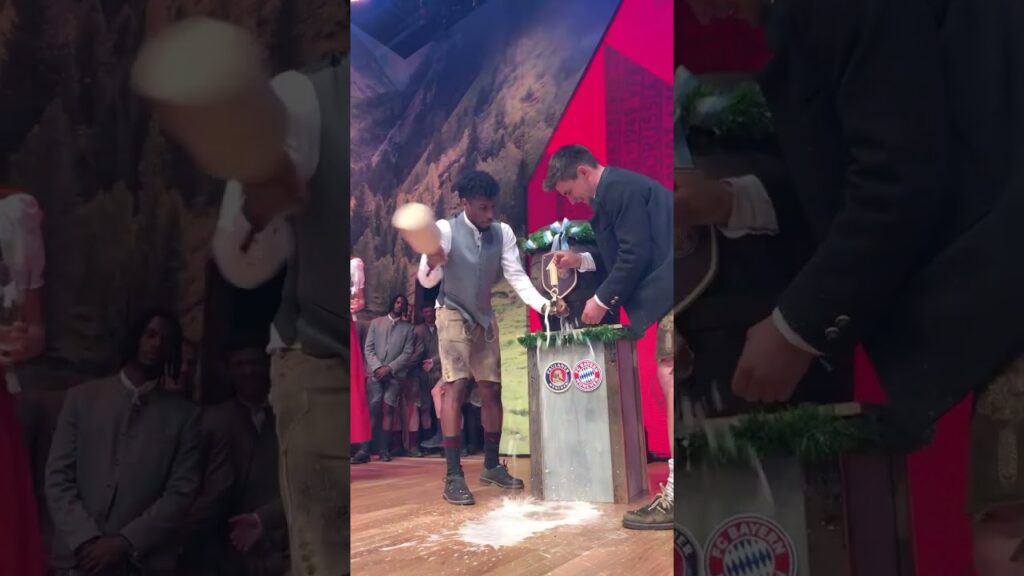 Kingsley Coman lo intentó... pero la tradición bávara casi lo derrota 🍺| Telemundo Deportes