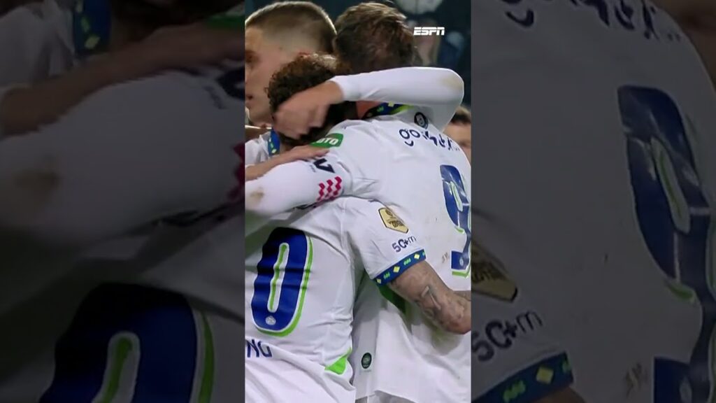 Luuk de Jong is het eindpunt van een knappe aanval 👏