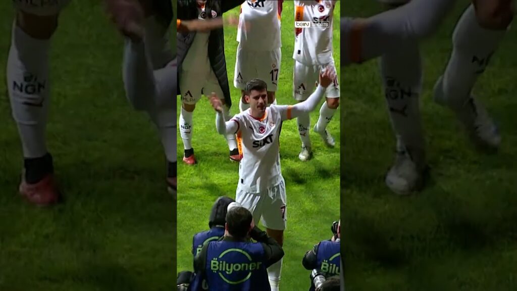 🟡🔴 Victor Osimhen, Maç Sonu Üçlüsünü Çektirmesi İçin Alvaro Morata'yı Tribünlere Götürdü! #shorts