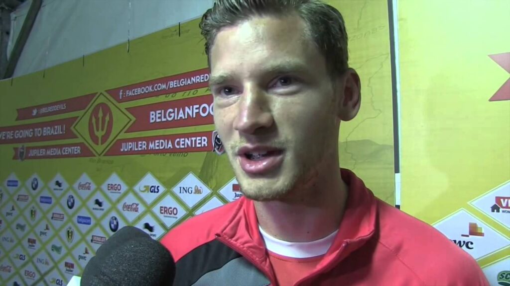 Jan Vertonghen says England messed up against Suarez