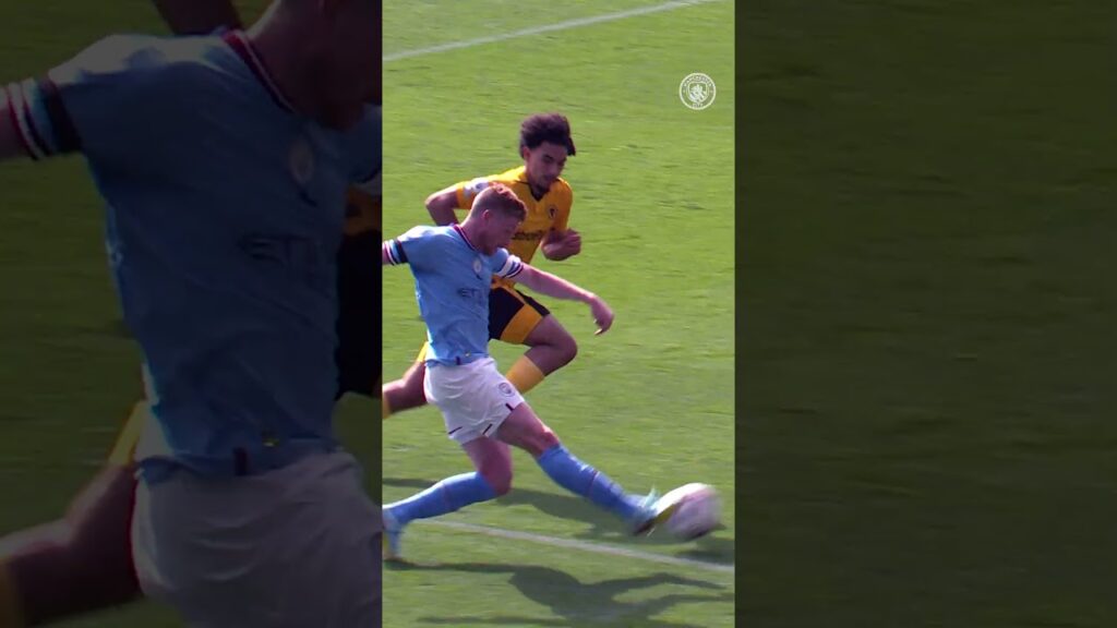 ⚽️ A Ridiculous FINISH From PHIL FODEN 😮‍💨 #mancity #football #skills #goal #shortsvideo #shortsfeed