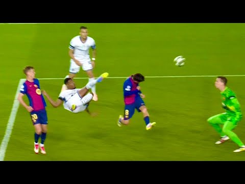 Dumfries Bicycle Kick Goal vs Barcelona
