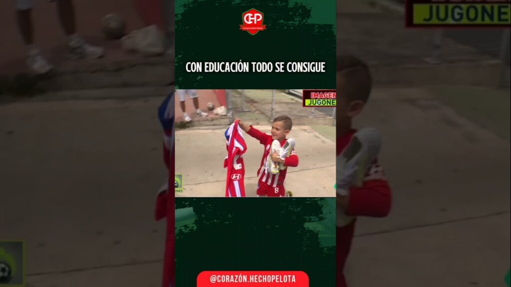 HERMOSO GESTO DE ANTOINE GRIEZMANN CON UN PEQUEÑO HINCHA DEL ATLÉTICO DE MADRID #futbol #griezmann