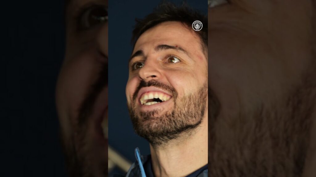 😂 Bernardo & Nunes Lose It Playing "Who Am I?"  #mancity  #shorts  #bernardosilva