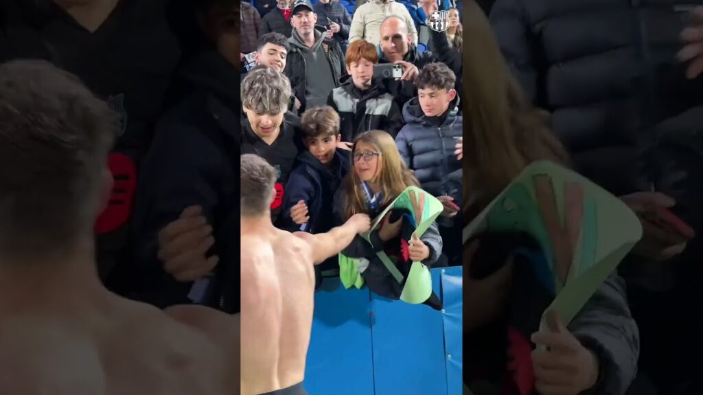 Always giving back to the culers 💙❤️ #fcbarcelona #gavi #shorts