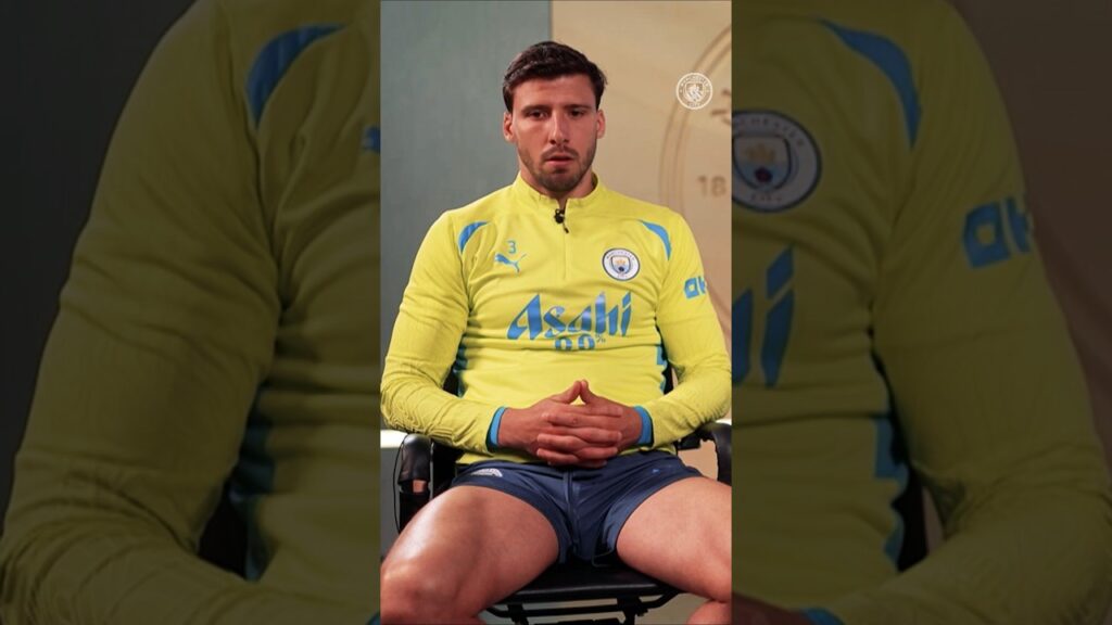 Who's your Footballing Idol? Ruben Dias and Josko Gvardiol answer... 🤔 #mancity #football #shorts