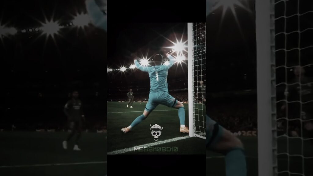 Like If You Love Real Madrid || Courtois Saves 🔥😱 || #shorts #football #uclhighlights