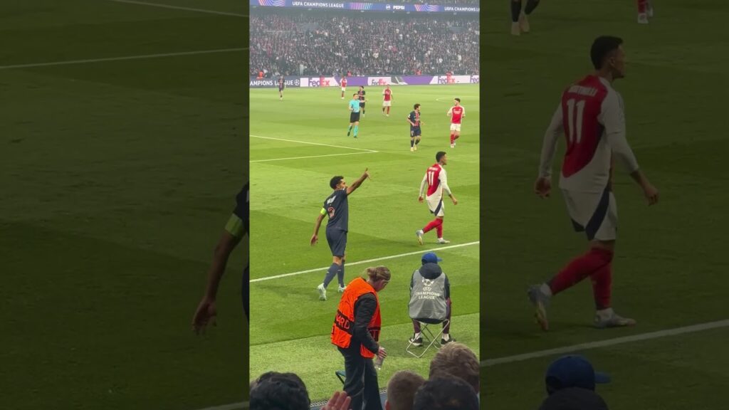 🔥 CAPTAIN'S MOMENT! Marquinhos DEFENDS LIKE A WALL & HYPNOTIZES FANS! 😱 PSG 3 1 AGGREGATE UCL HERO