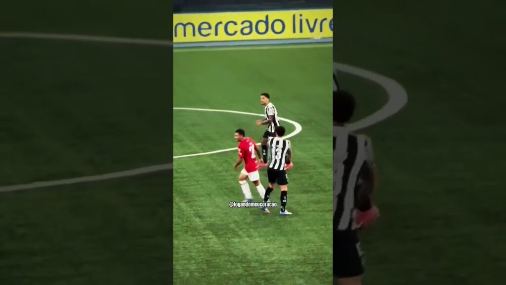 ALEX TELLES COM MUITA RAÇA!