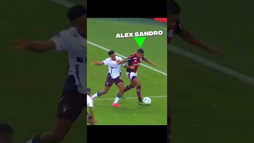 ALEX SANDRO FOI MUITO GENIAL CONTRA A LDU! #flamengo #futebol #shorts