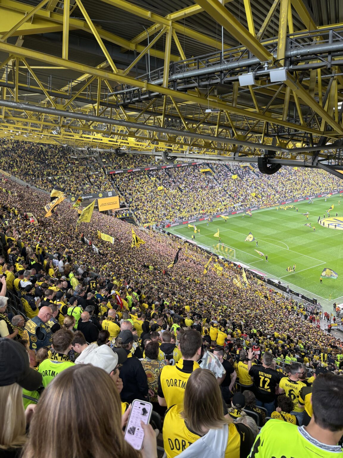 So lucky this was my first game at the Westfalen