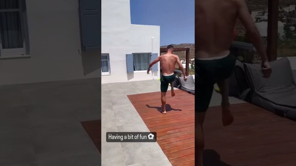 Phil Foden se divierte a su manera 🤪 🔥 ⚽️ (via #philfoden) #shorts | ESPN Deportes
