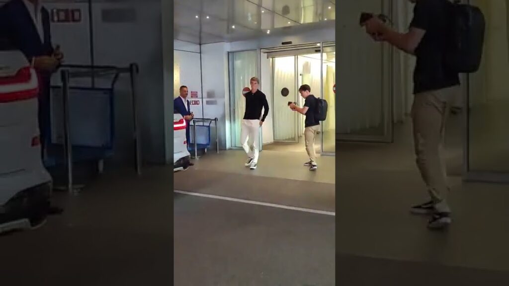 Charles de Ketelaere lands in Milan