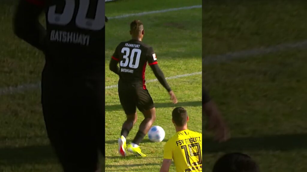 Kevin Trapp macht es wieder! Was ein Goalgetter ⚽️ #shorts