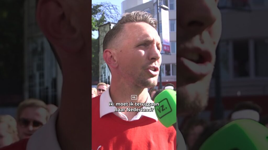 Luuk de Jong geniet met volle teugen van de huldiging van PSV in Eindhoven ❤️🏆 #psv #eindhoven