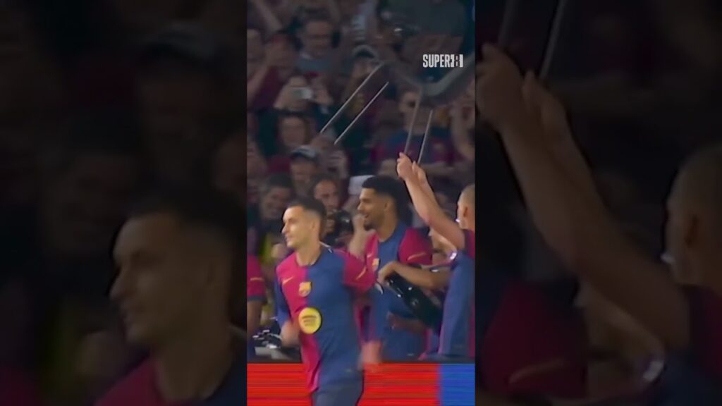 🪑🔵🔴 Dani Olmo con la silla en la celebración del Barça