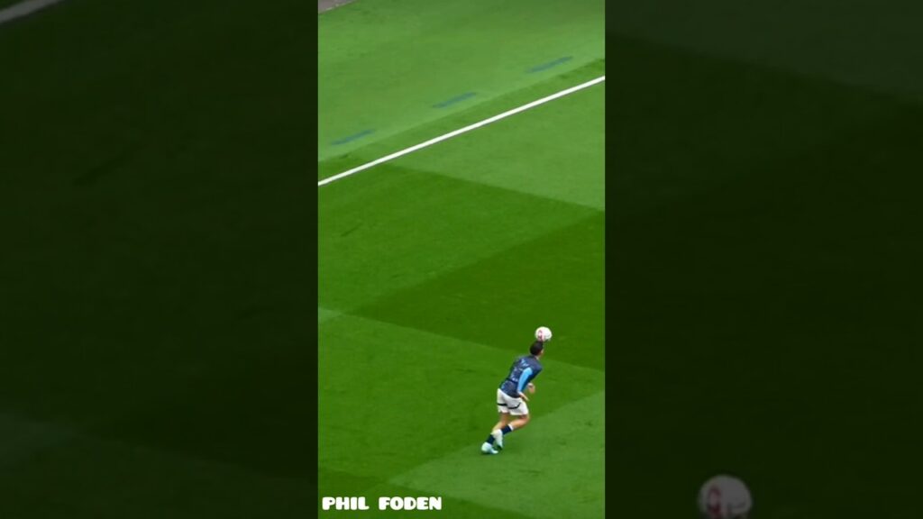 Phil Foden en mode magicien