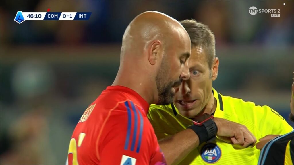 PEPE REINA RED CARD - COMO VS INTER