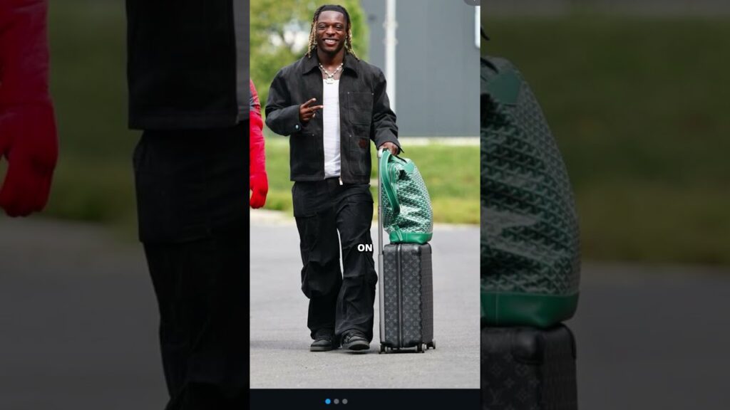 IS JEREMY DOKU FASHIONABLE? #football #premierleague #manchestercity #aura #jeremydoku #fashion