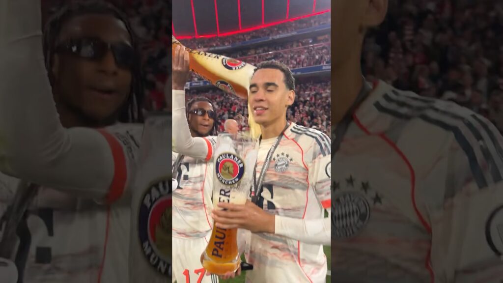 Michael Olise giving beer shower to Jamal Musiala! - Bayern celebrates the Bundesliga title!