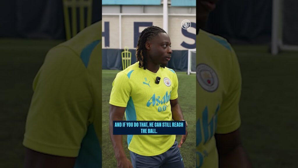 🔥 Doku Teaches the DOKU TURN #mancity #shorts #dribbling  #football