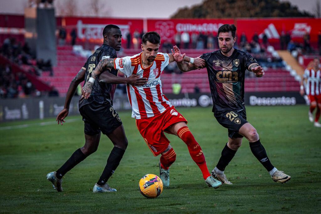 AFS vence Estrela da Amadora na corrida pela manutenção