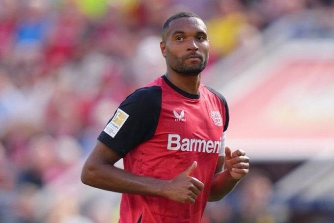 Jonathan Tah is currently on holiday and is still thinking about his future. There are negotiations still ongoing with Bayern over the duration of the contract (3, 3+1 or 4-year deal). Bayern are wondering a bit why Tah hasn't given the green light to a move yet because they already had an agreement