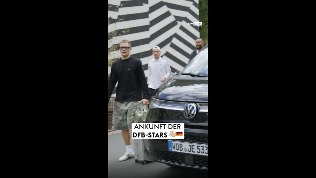 "Super gefahren!" 😄👏🏼 Die DFB-Stars sind angekommen 📸