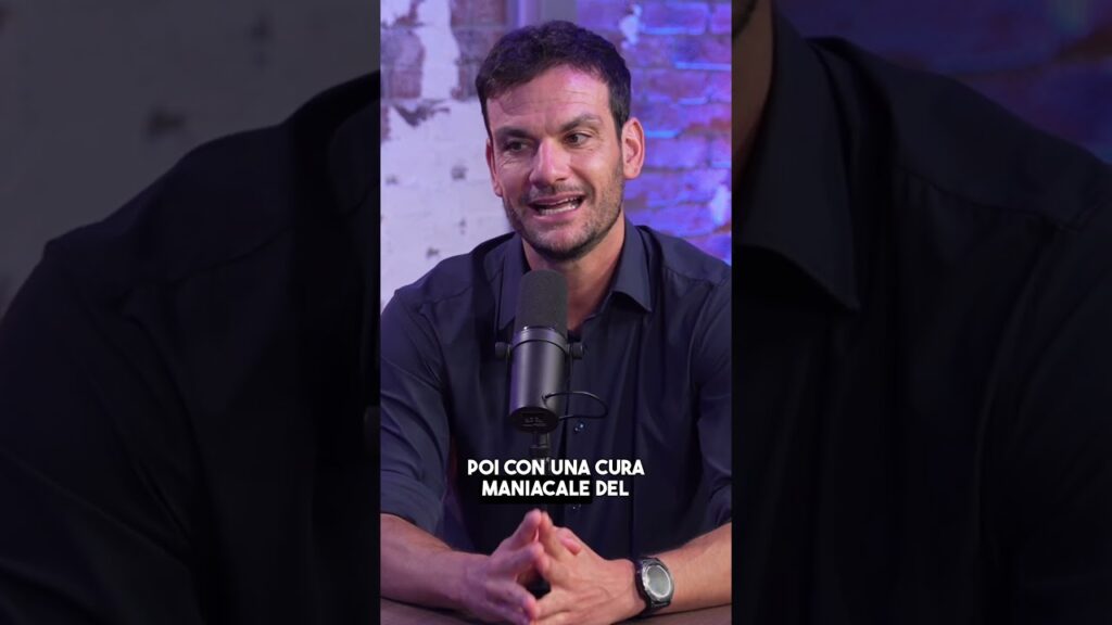 DE VRIJ APPENA ARRIVATO VOLEVA CENARE ALLE 18