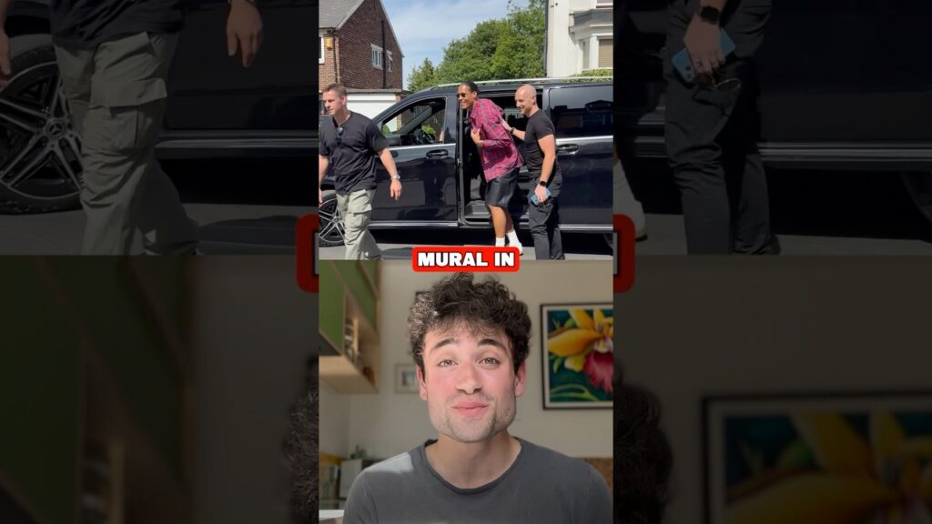 Van Dijk Seeing his Mural for First Time 😍🎨