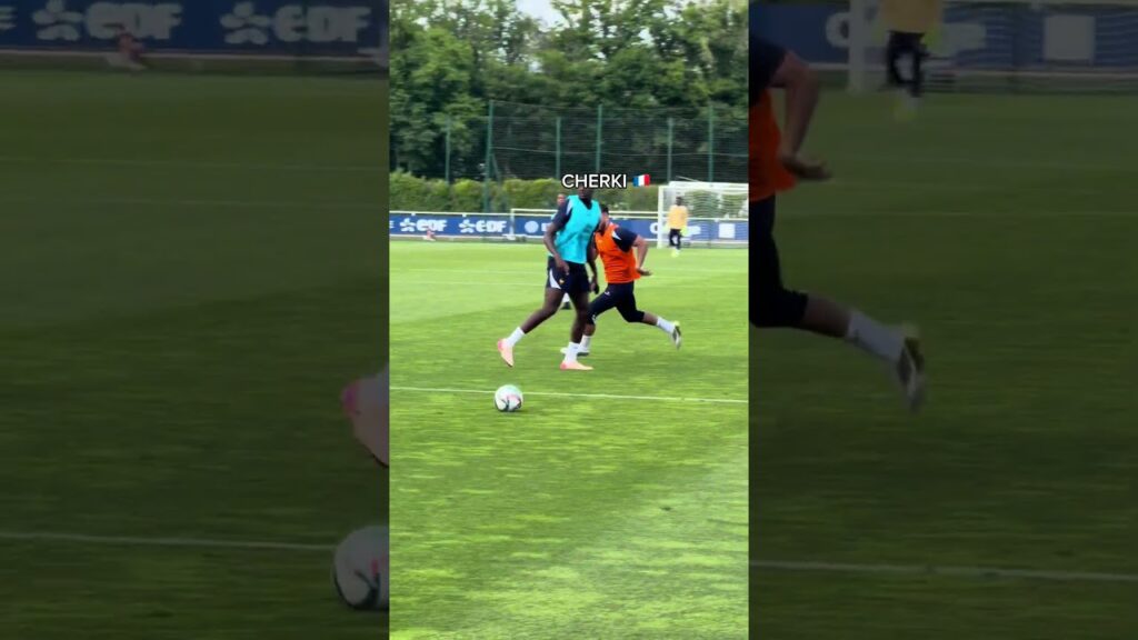 Kolo Muani 🤝 Cherki 🔥#shorts