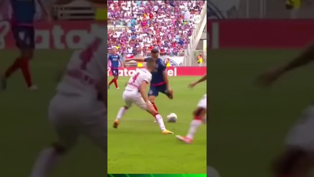 EVERTON RIBEIRO JOGA MUITA BOLA AINDA #bahia #bbmp #city #shorts #shortvideo