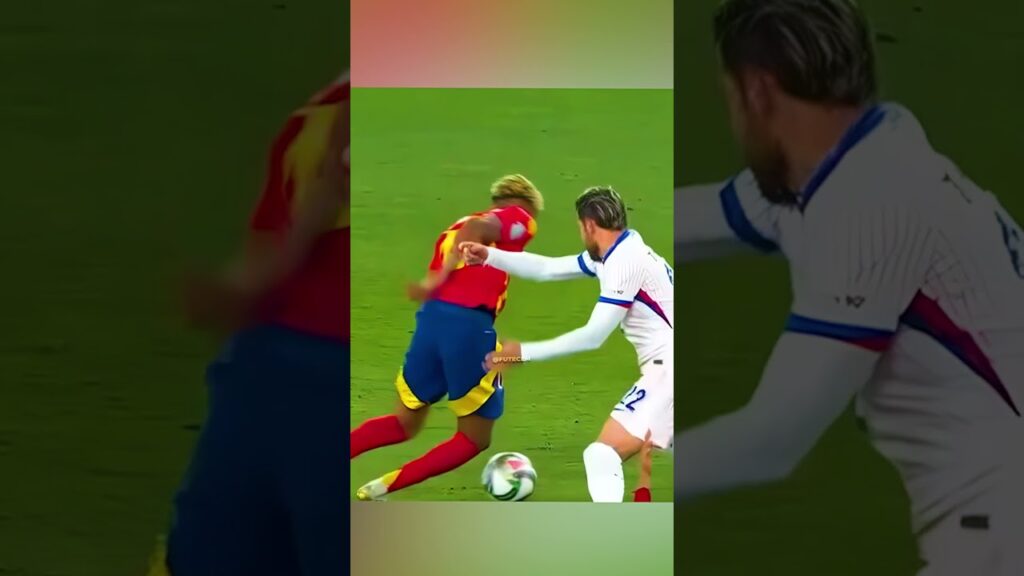 Lamine Yamal x Theo Hernandez  😱