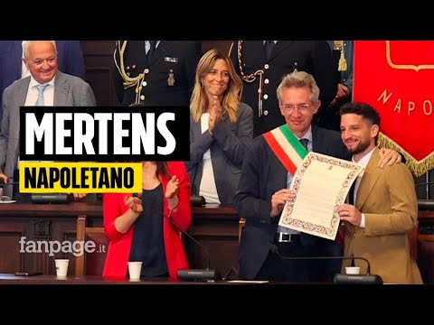 Dries Mertens diventa cittadino onorario di Napoli: "Qui si impara a essere felici con poco"