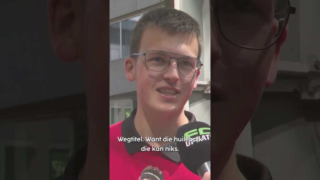 Deze feestvierder wil het weten ook: Wout Weghorst heeft de titel verspeeld... 🫣