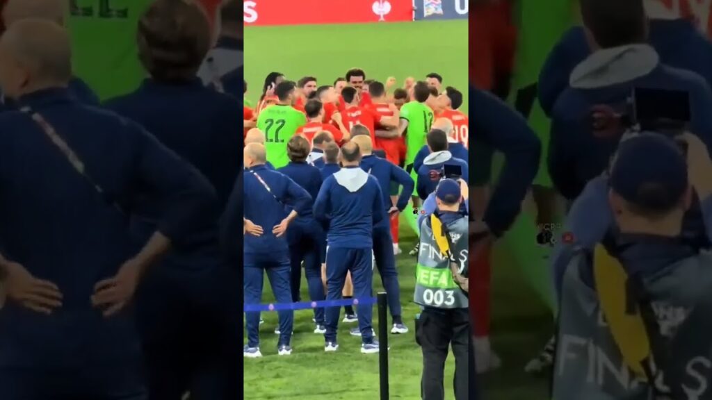 Bruno & jose sa celebrate with the team for Ronaldo 😍💙✨ #portugal #ronaldo #uefachampionsleague