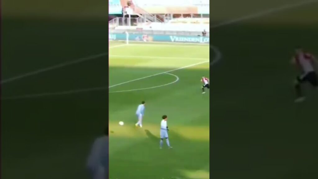 Tyrell Malacia BEAST MODE 🔛🥶