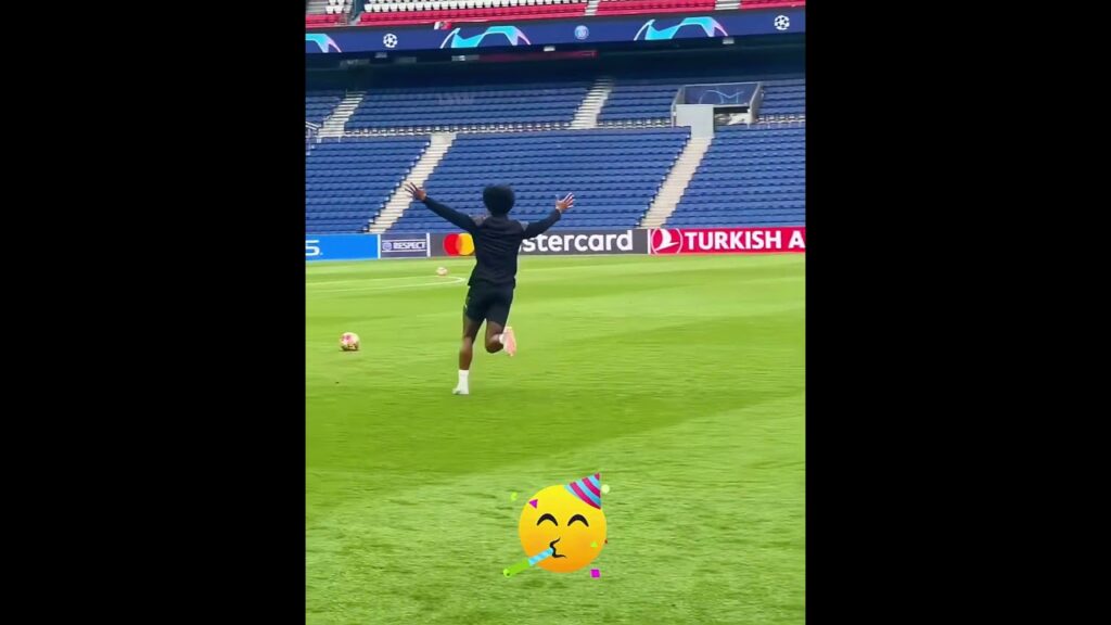 Rare Adeyemi Moments