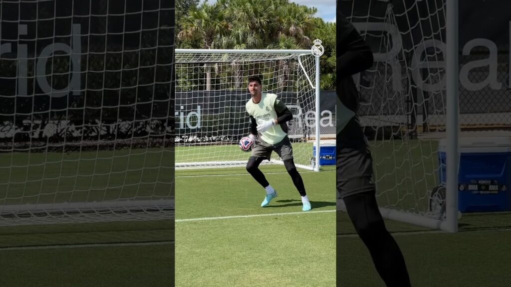 🧤 #Courtois 🤝 #Lunin 🧤 #RealMadrid #FIFACWC