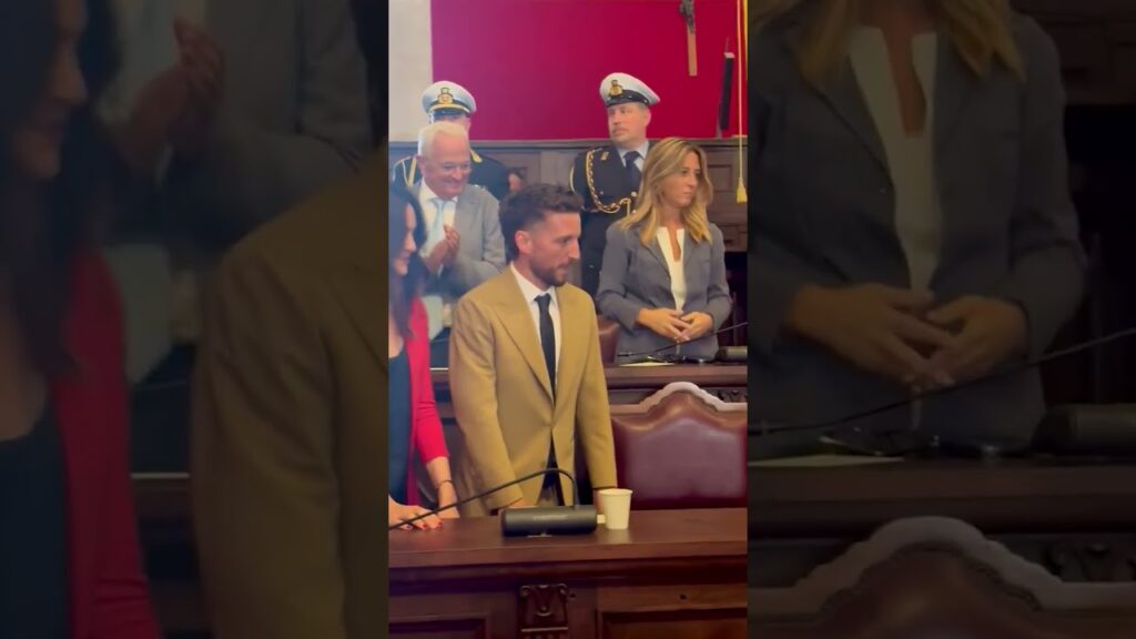 Dries Mertens, İtalya'da vatandaşlık töreninde #shorts