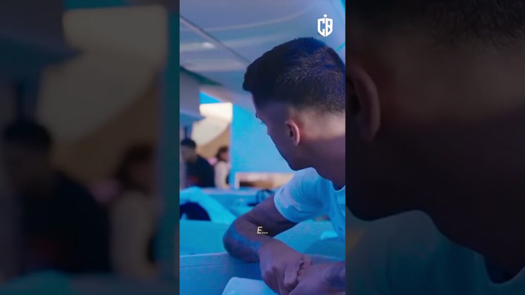 O QUE JOÃO CANCELO FAZ NUM VOO DE 13 HORAS? 🤯✈️ #SHORTS