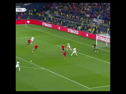 Unai Simón vs France 🔥